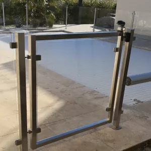 portillon de piscine en verre securit